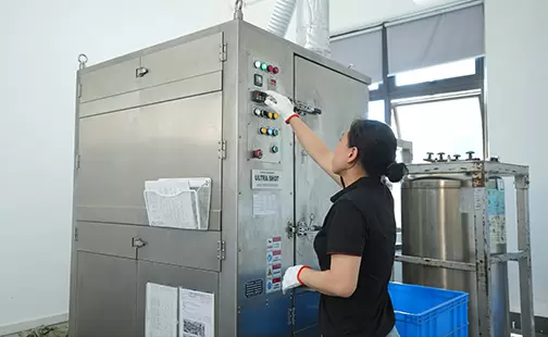  Macchina per rifilatura congelata 